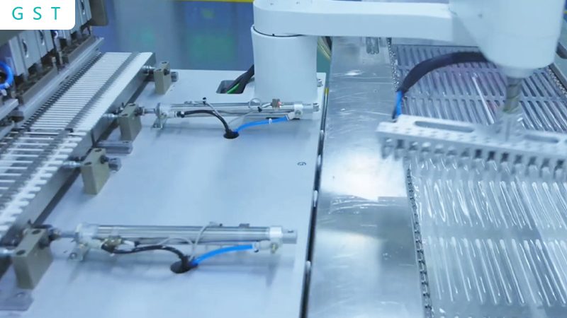 国产喷涂机器人性价比之选：揭秘关键指标与选购要点